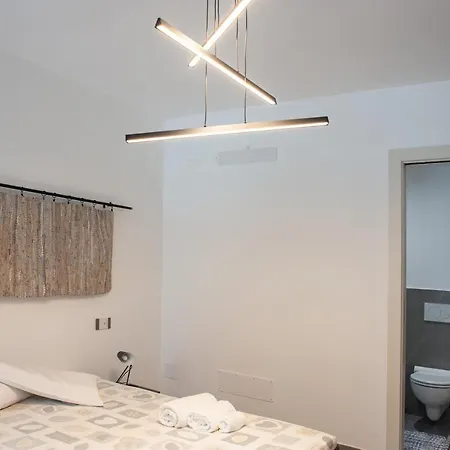 Corte Giorgi Bed & Breakfast Breno